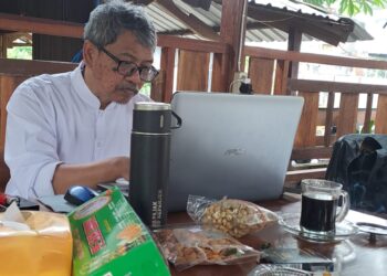 IMPLEMENTASI VISI INTEGRASI DALAM TATA KELOLA MANAJEMEN