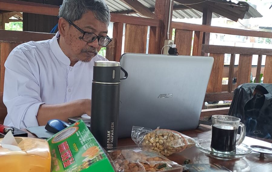 IMPLEMENTASI VISI INTEGRASI DALAM TATA KELOLA MANAJEMEN